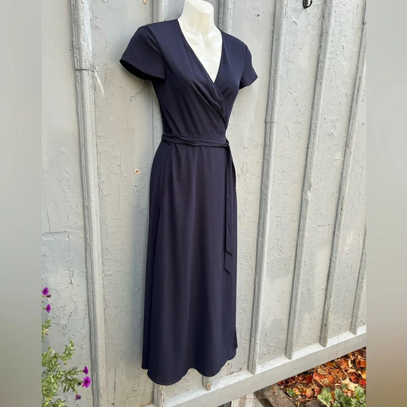 Aritzia Slit Wrap Navy Dress, size XXS - Picture 7 of 12